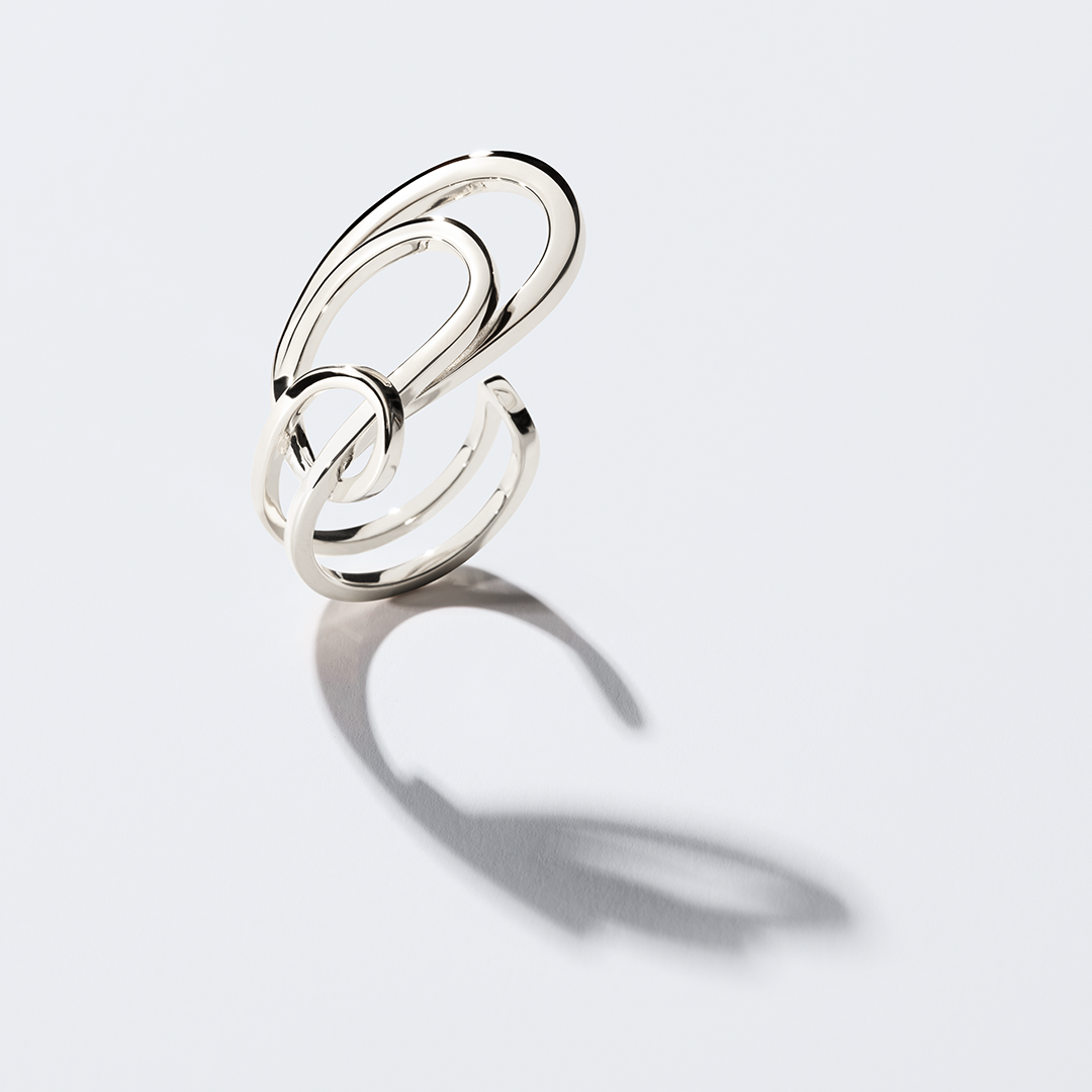 TRIPLE LOOP RING
