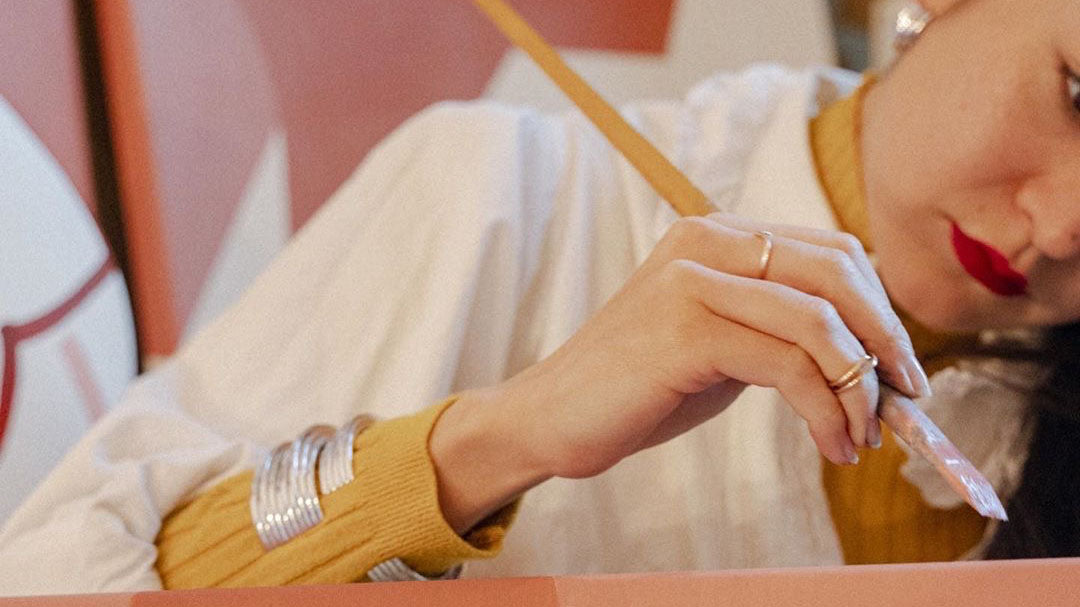 TIFFANY BOUELLE, ARTISTE PLASTICIENNE