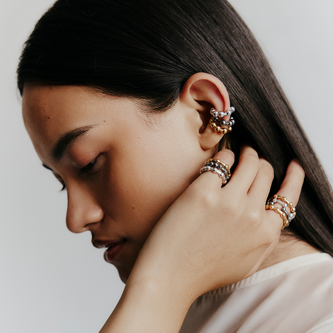 YŪGI MINI EAR RING - BLACK LIMITED EDITION