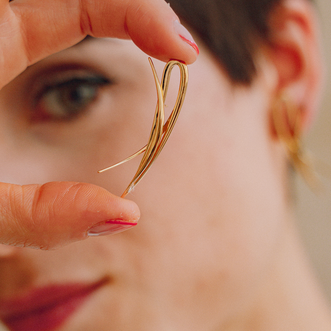 "DANCING K" EARRINGS