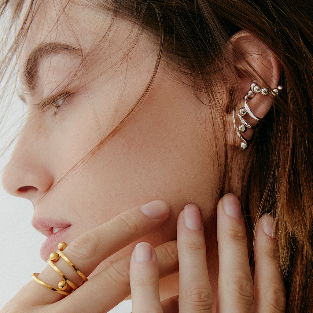 YŪGI 3-RING EARRING