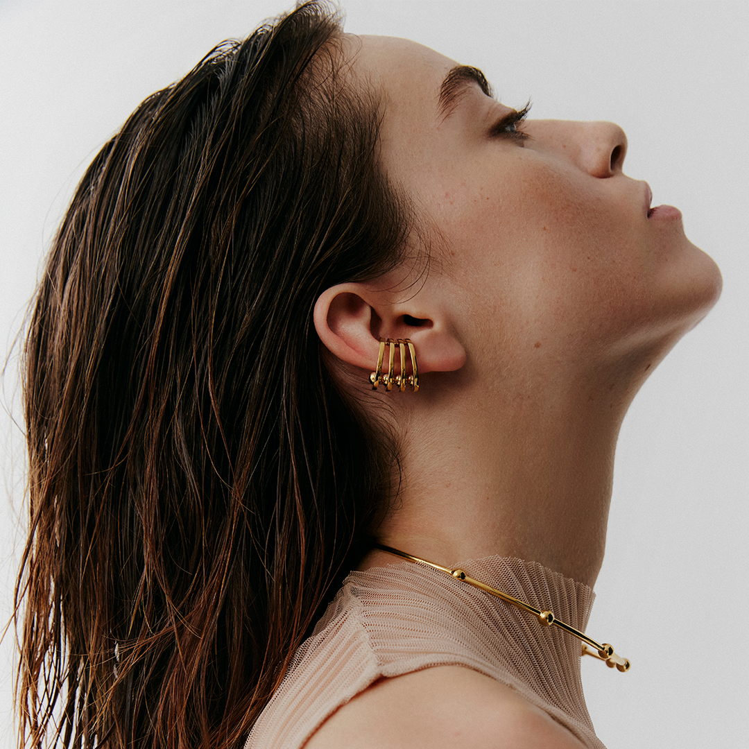 YŪGI 4-RING EARRING