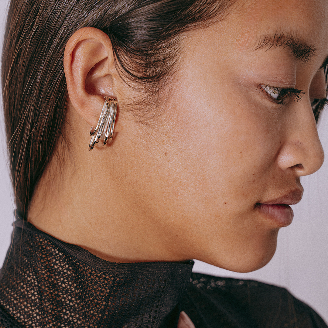 SMALL ITO EAR SCULPTURE 