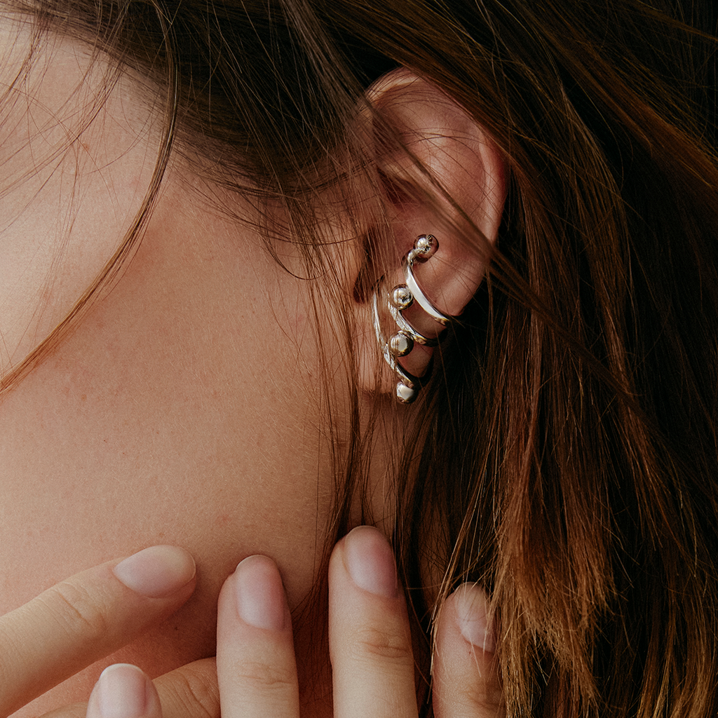 YŪGI 3-RING EARRING