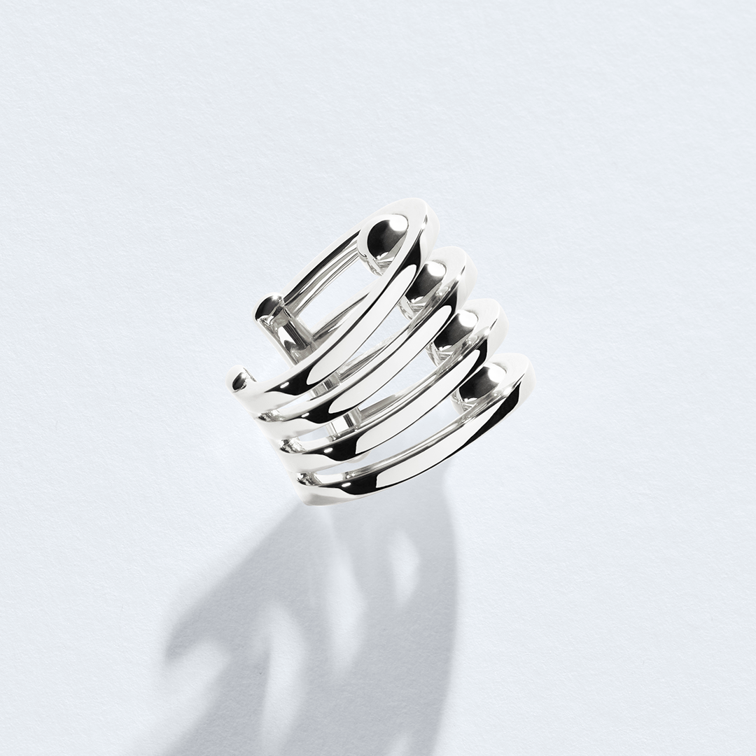 YŪGI 4-RING EARRING