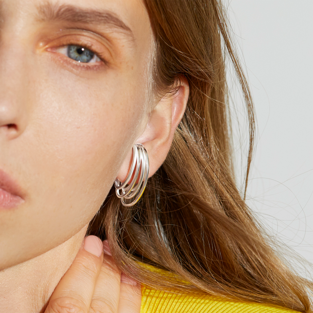 SMALL ITO EAR SCULPTURE 